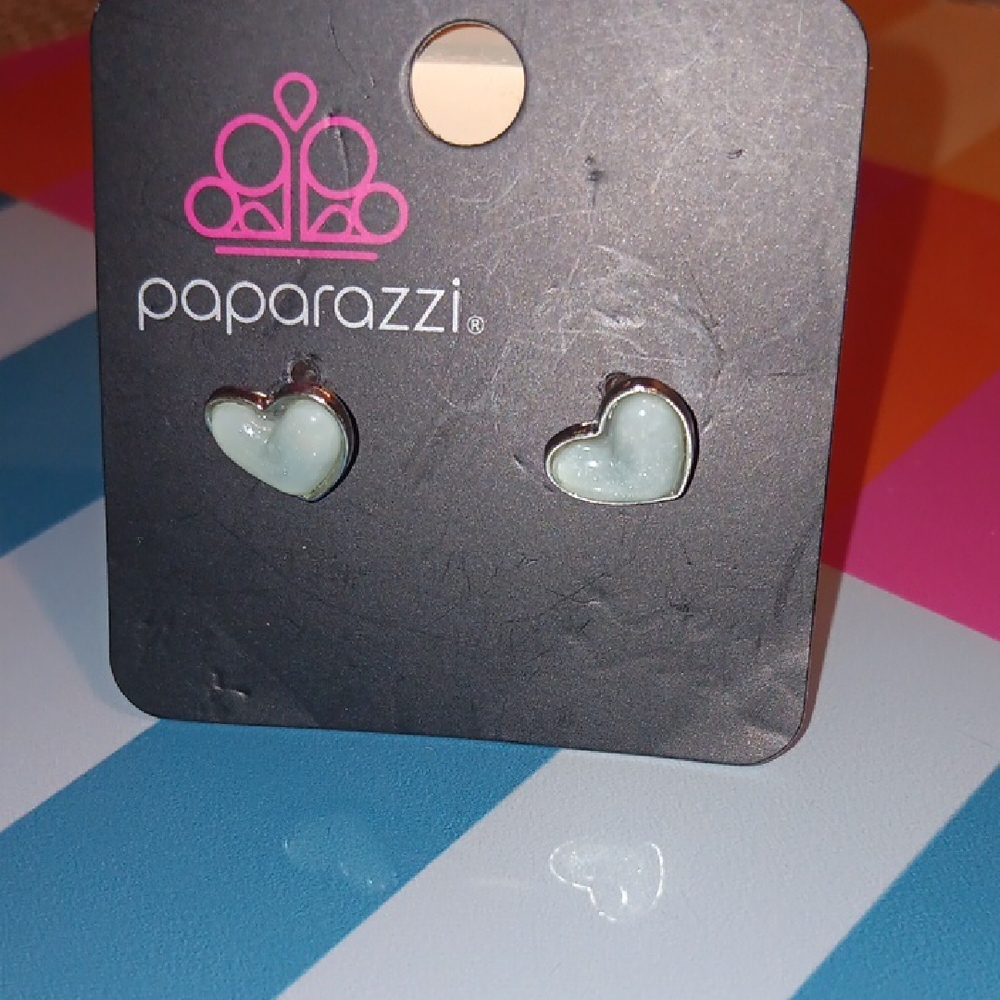 Paparazzi Mint Heart Earrings (A)